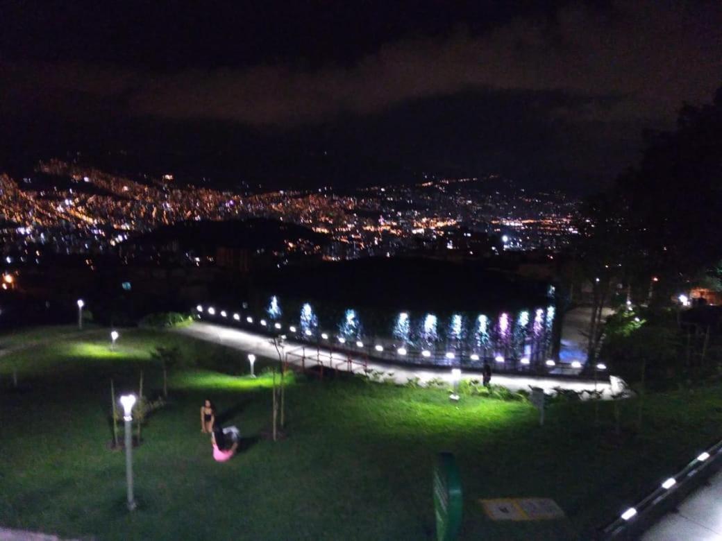 Apartamento Campestre Medellín Eksteriør billede